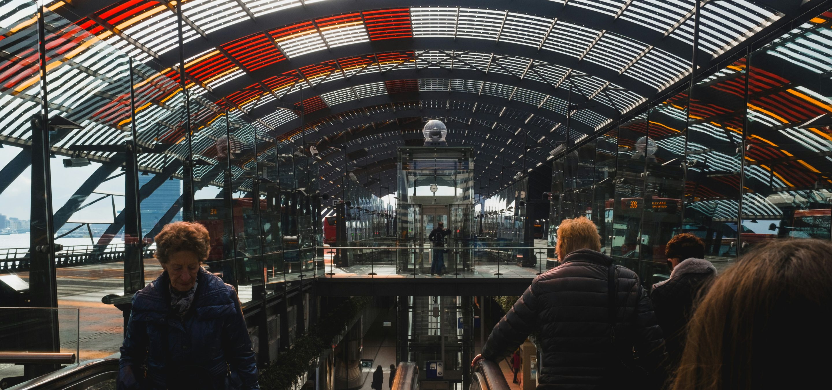 Lonely planet, lonely people